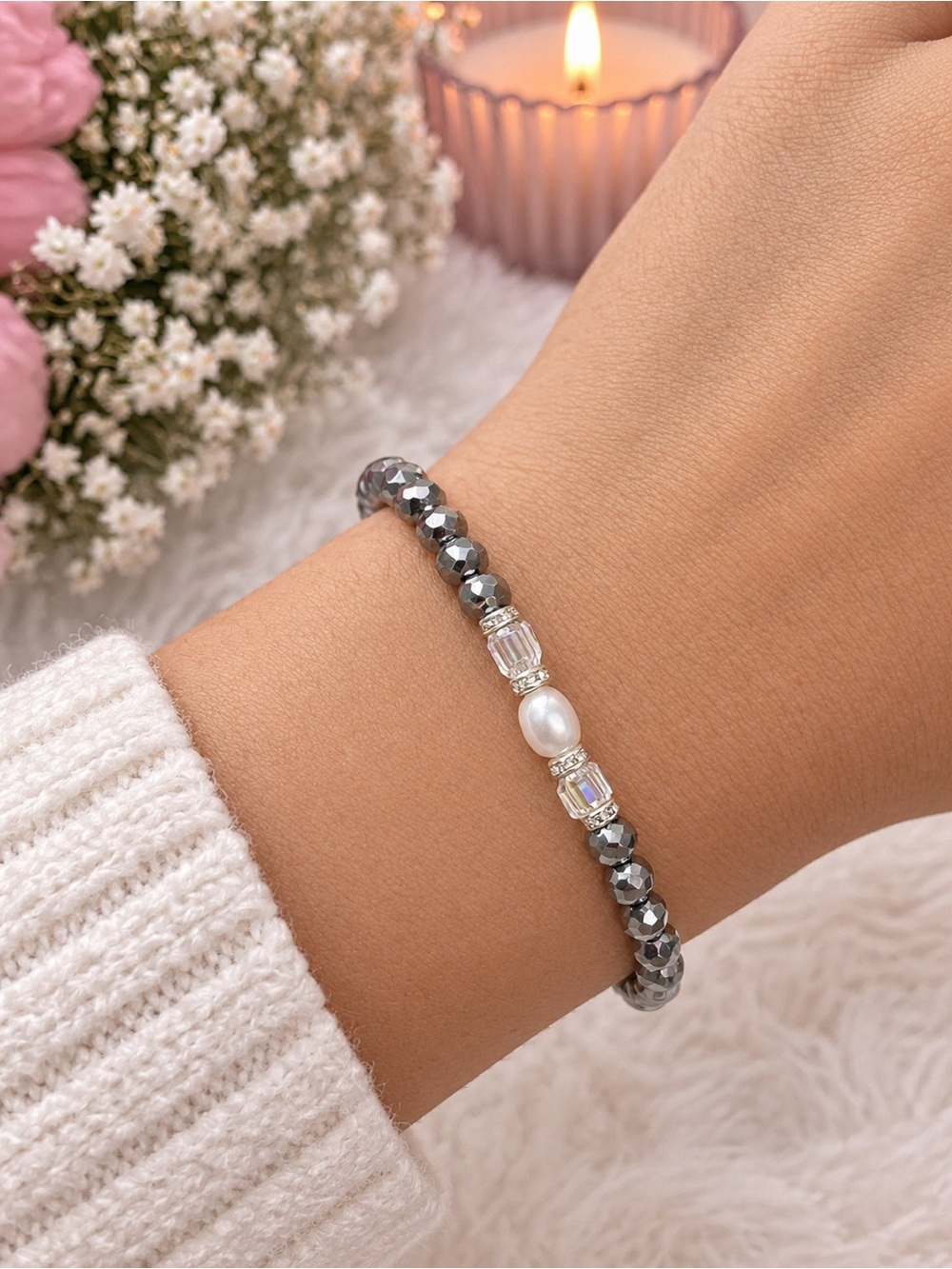Gray beaded bracelet with pearl